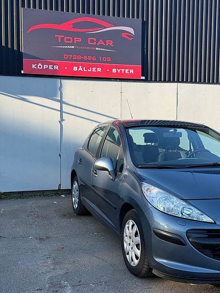 Peugeot 207 2 of 5