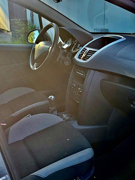 Peugeot 207 10 of 10