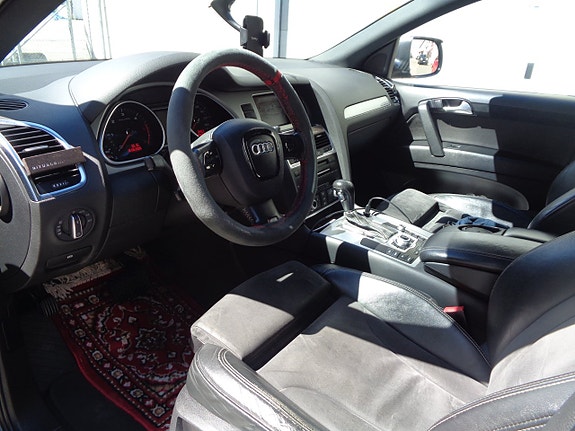 Audi Q7 10 of 14