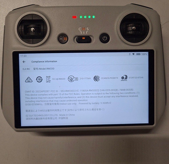 Product image 3 of 3