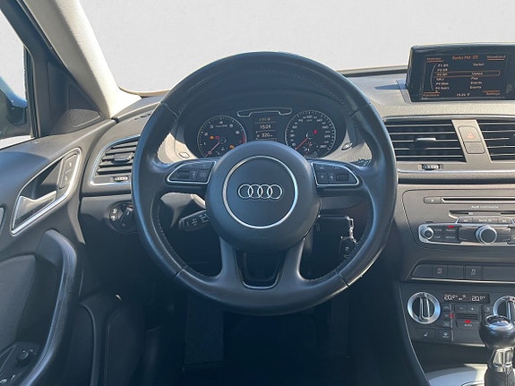 Audi Q3 9 of 15