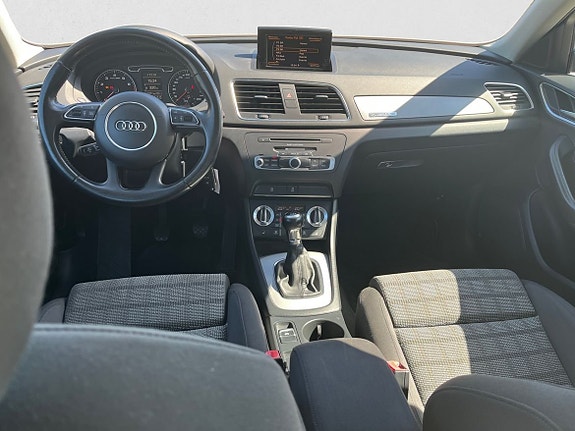 Audi Q3 8 of 15