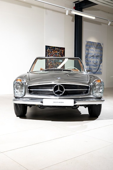 Mercedes-Benz SL280 4 of 20