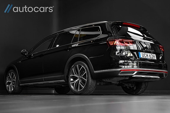 Volkswagen Passat Alltrack 4 of 5