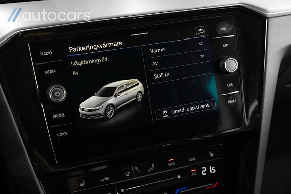 Volkswagen Passat Alltrack 23 of 30