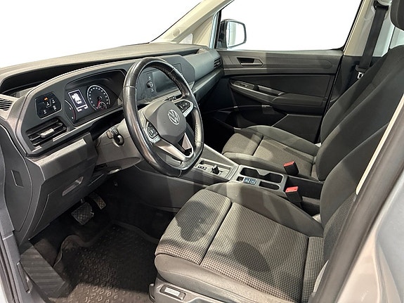 Volkswagen Caddy Maxi 10 of 17