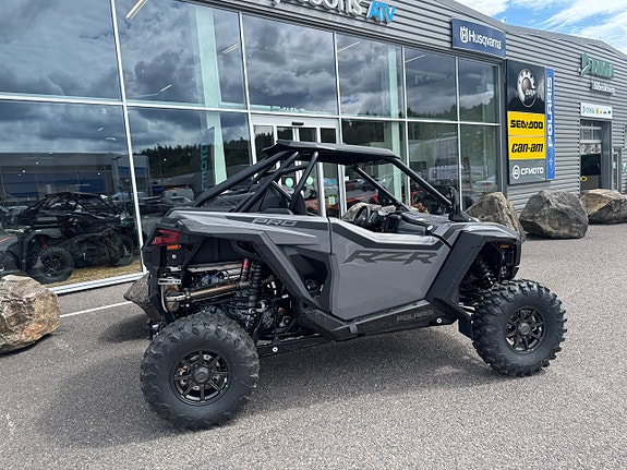 Polaris RzR Pro Xp Ultimate T3b  " Äntligen " 3 of 8