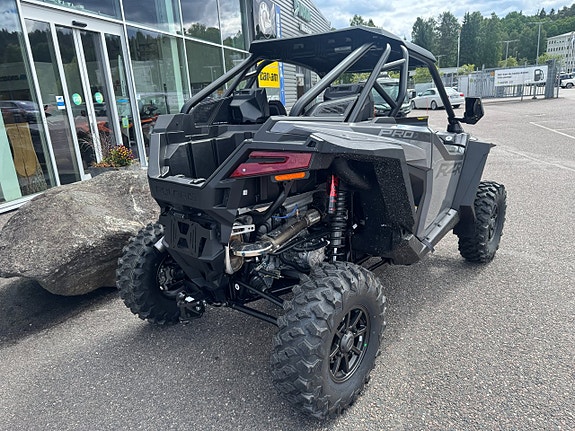 Polaris RzR Pro Xp Ultimate T3b  " Äntligen " 4 of 8