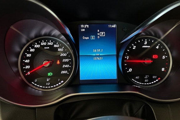 Mercedes-Benz C220 d 17 of 25