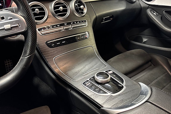 Mercedes-Benz C220 d 16 of 25
