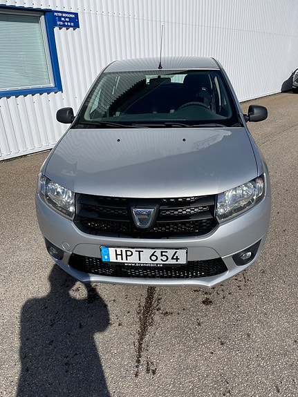 Dacia Sandero 4 of 5