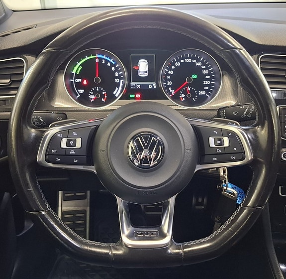 Volkswagen Golf I 26 of 27
