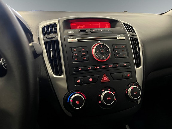 Kia Ceed 11 of 18