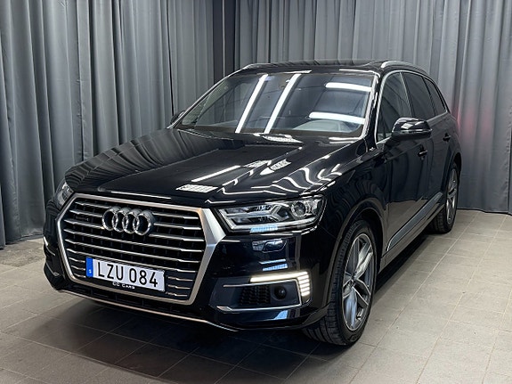 Audi Q7 5 of 5