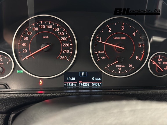BMW 320d 11 of 15