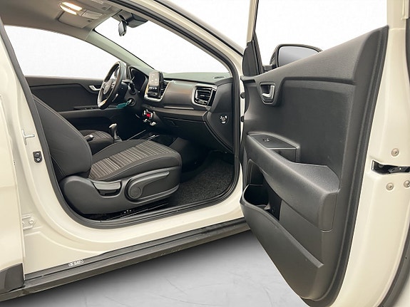 Kia Stonic 15 of 30