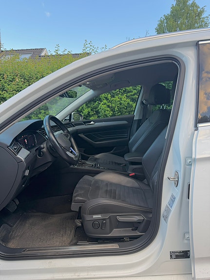 Volkswagen Passat 7 of 8