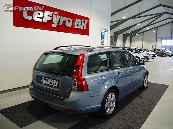 Volvo V50 6 of 15