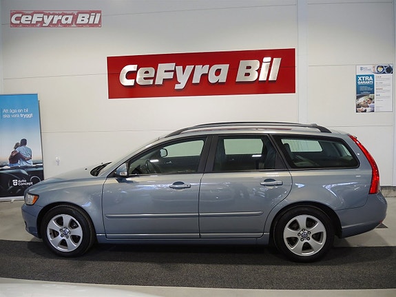 Volvo V50 7 of 15