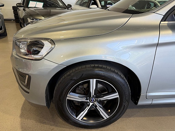 Volvo XC60 4 of 5