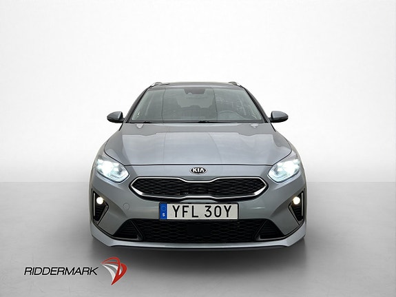 Kia Ceed 2 of 5