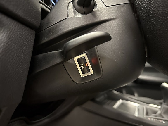 BMW 118d 22 of 25