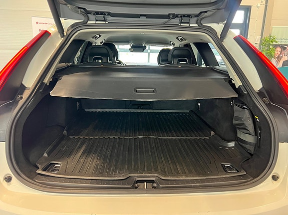 Volvo V90 5 of 5