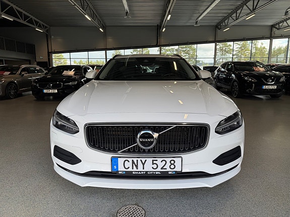 Volvo V90 8 of 20