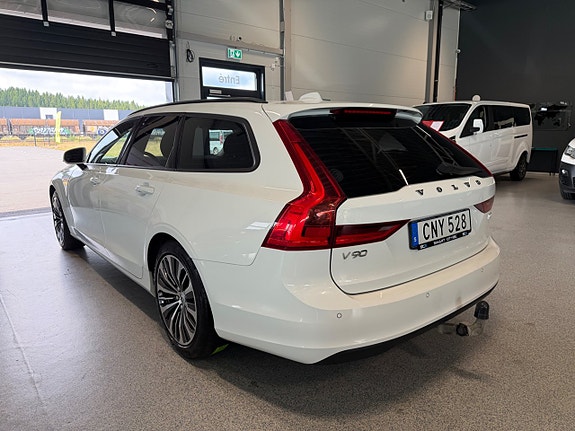 Volvo V90 5 of 20