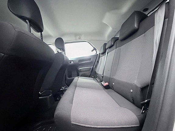 Citroen C4 Cactus 14 of 25