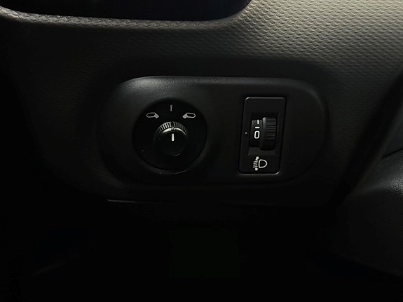 Citroen C4 Cactus 23 of 25