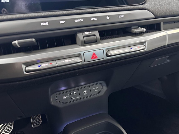 Kia EV3 14 of 15
