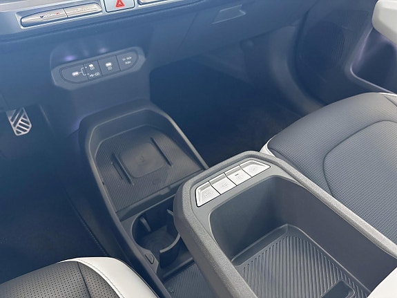 Kia EV3 13 of 15