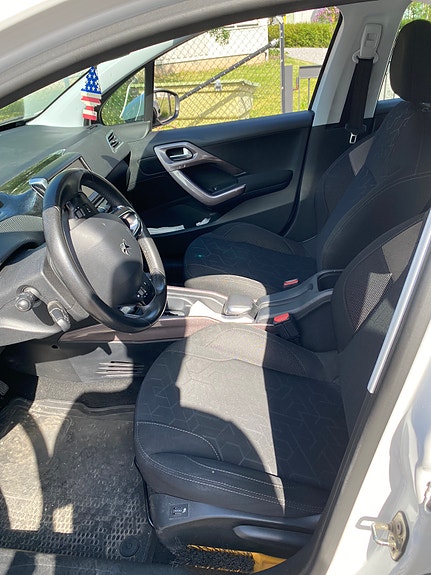 Peugeot 2008 10 of 15