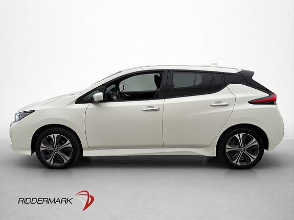 Nissan Leaf 8 of 30