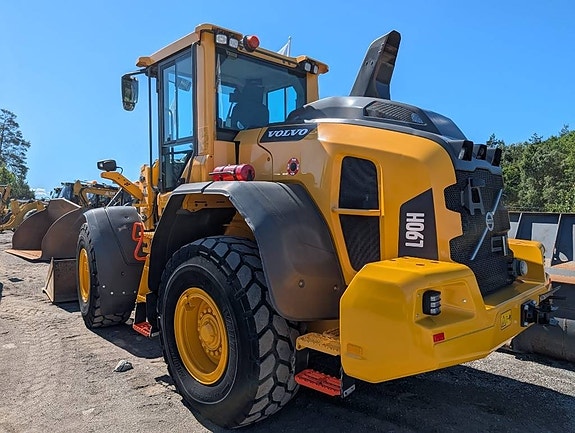 Volvo L 90 H 12 of 13
