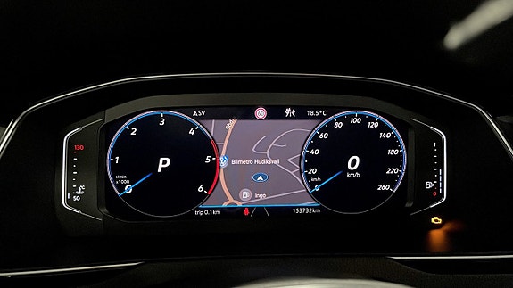 Volkswagen Passat 19 of 22