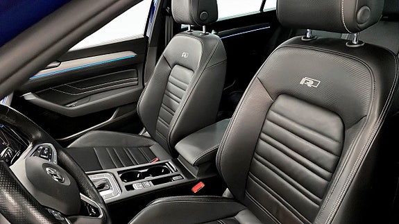 Volkswagen Passat 8 of 22