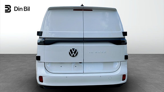 Volkswagen ID. Buzz 5 of 12