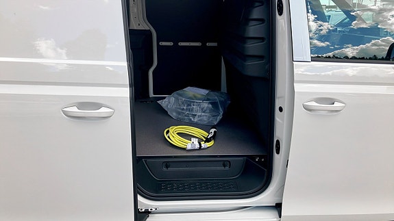 Volkswagen ID. Buzz 11 of 12