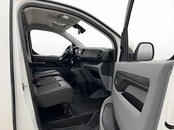 Peugeot Expert 26 of 30