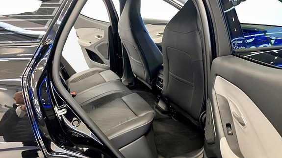 Ford Explorer 5 of 5
