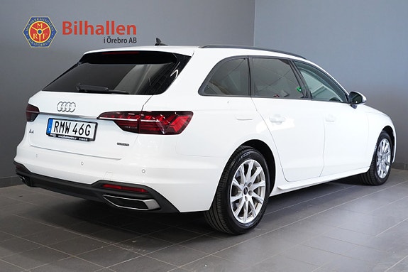 Audi A4 6 of 27