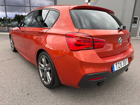 BMW M140i 4 of 5