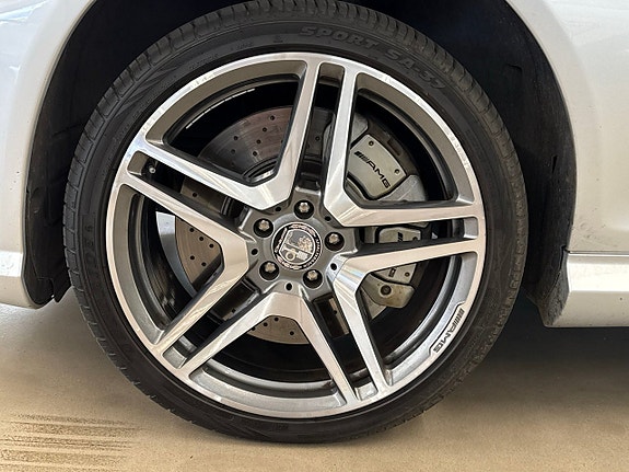 Mercedes-Benz CL63 24 of 27