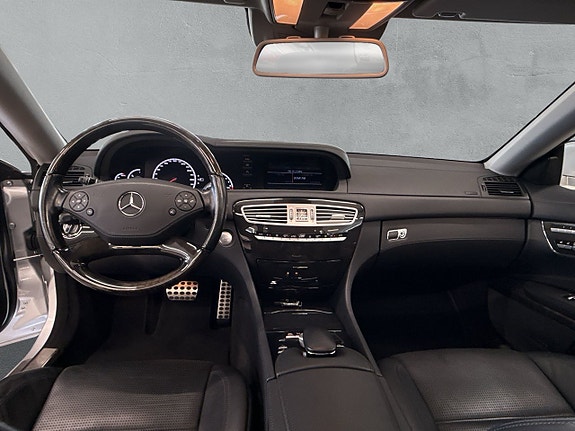 Mercedes-Benz CL63 12 of 27