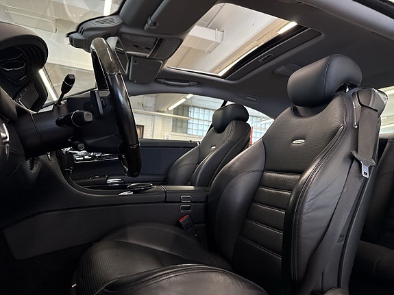 Mercedes-Benz CL63 14 of 27