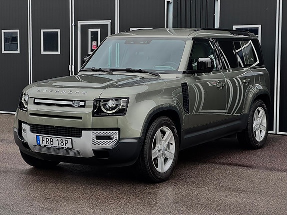 Land Rover Defender 110 3 of 23