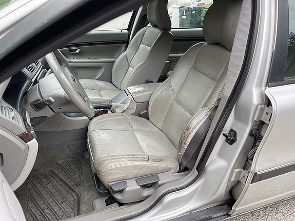 Volvo S80 14 of 19