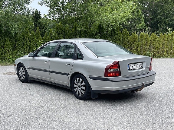 Volvo S80 3 of 19